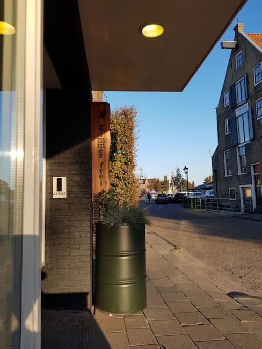 Appartement De Oliekan Small Lemmer Exterior photo